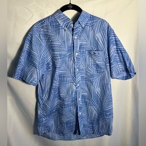 Vineyard Vines Button Down Size M